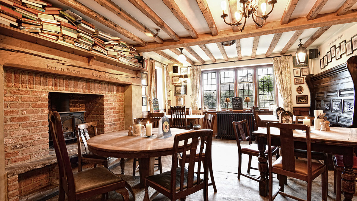 The Hornbrook Inn interior