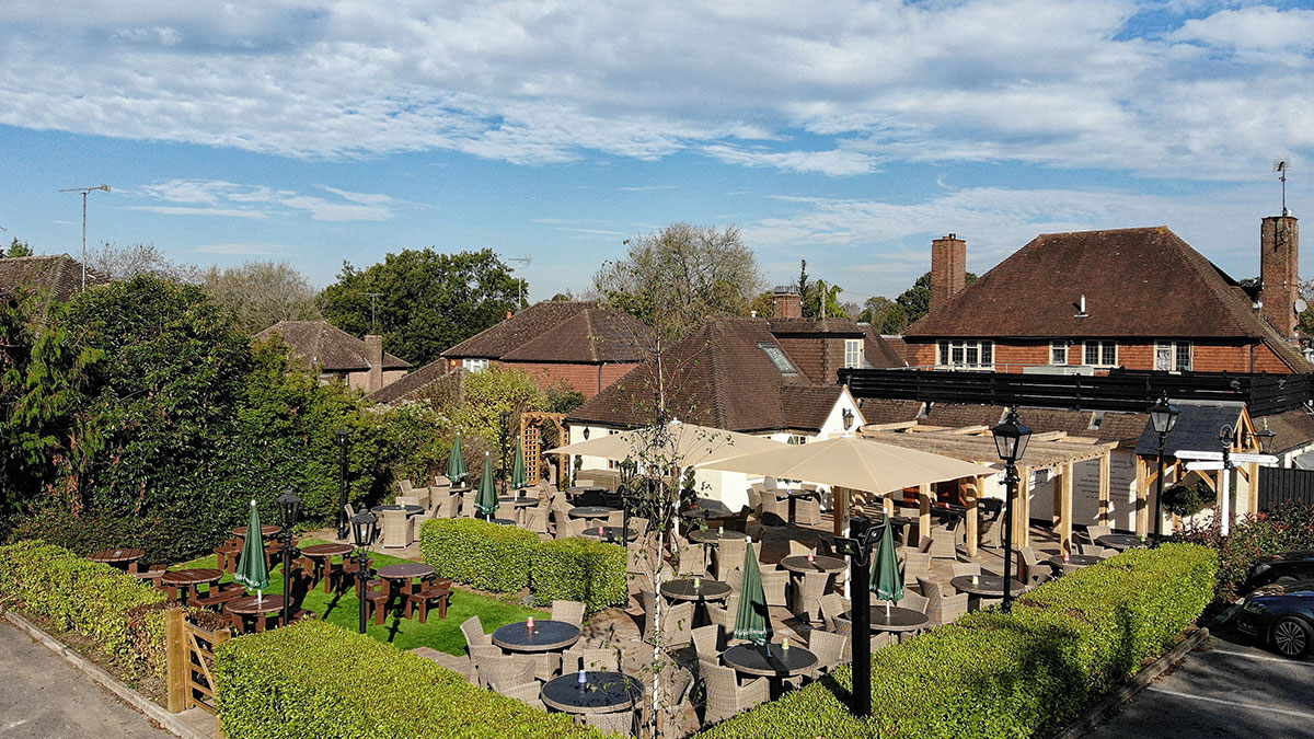 The Hornbrook Inn garden