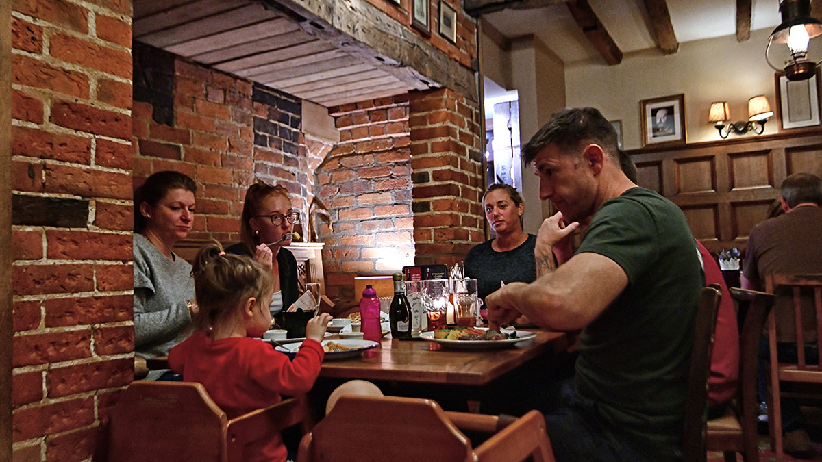 The Queen's College Arms diners