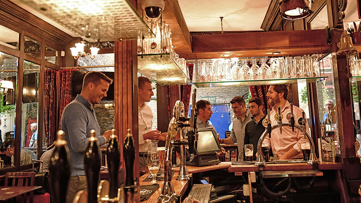 The Ship and Shovell bar