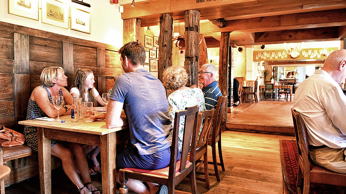 The World's End Taunton restaurant