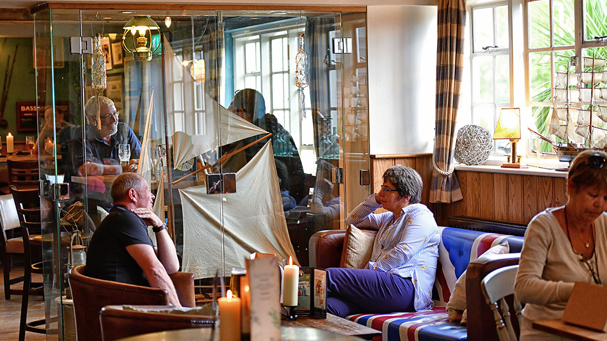 The Yachtsman customers
