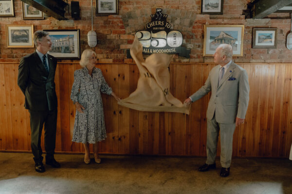 hnwroyalvisit-8